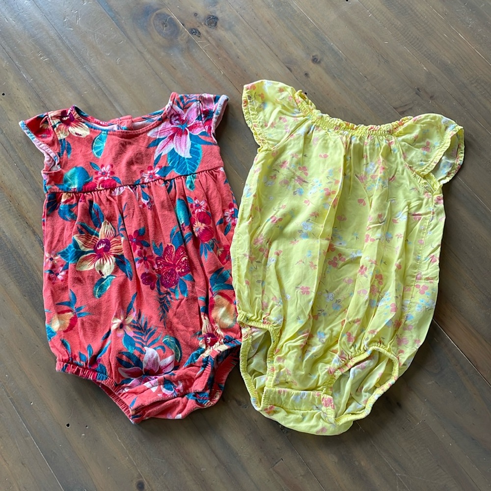 🌷5/$20🌷 Floral Diaper Shirts 18-24 mths
